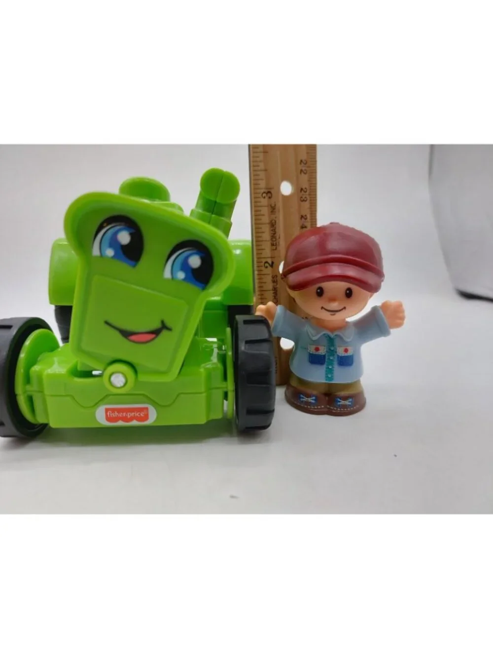FP Little People Helpful Harvester Green Wobbling Farm Tractor & Farmer Figure